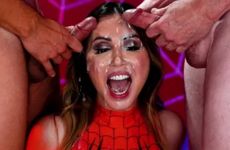 Злой ангел в исполнении Кианны Диор, обнаженные фотографии Джонни Даркко - Kianna Dior, Jonni Darkko, Jay Smooth